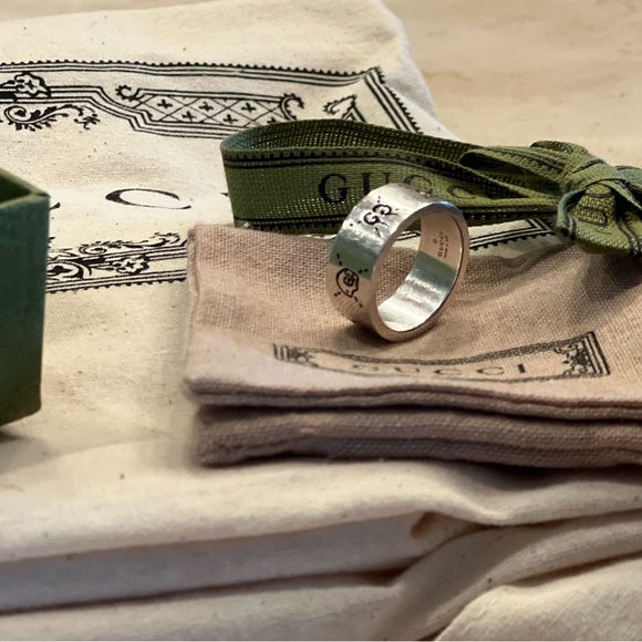 GucciGhost skull ring in silver - Picture 4 of 4
